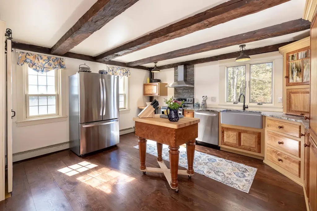 66 Bean Hill Road Belmont NH 03220