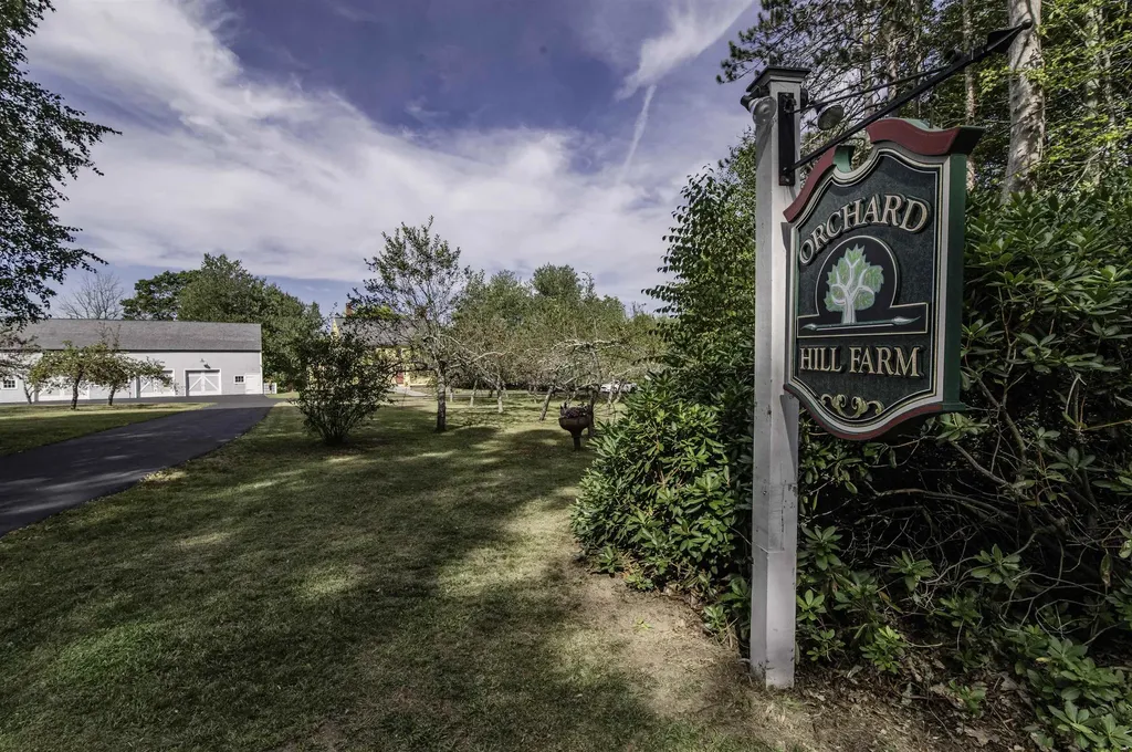 70 Sandown Road Danville NH 03819