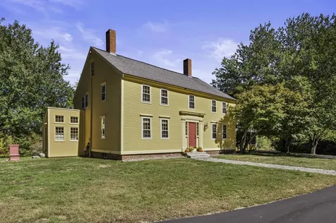 70 Sandown Road Danville NH 03819