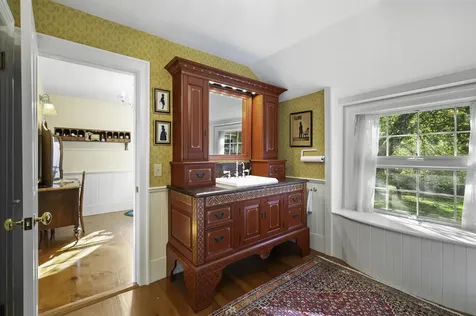 70 Sandown Road Danville NH 03819