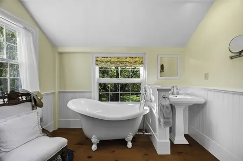 70 Sandown Road Danville NH 03819