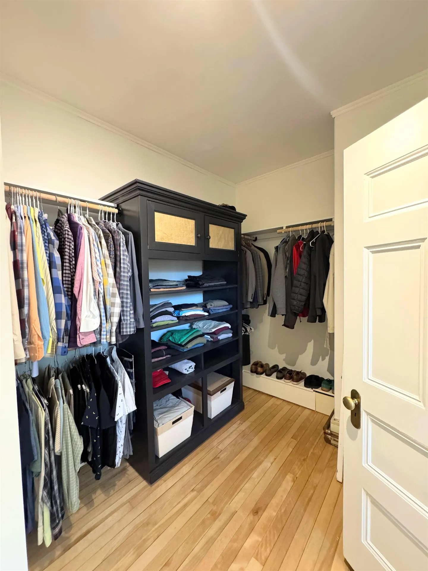 887 Chestnut Street Manchester NH 03104