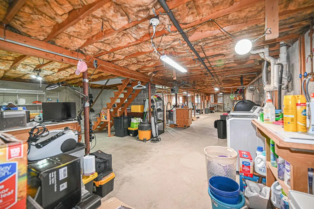 58 Tallant Road Pelham NH 03076