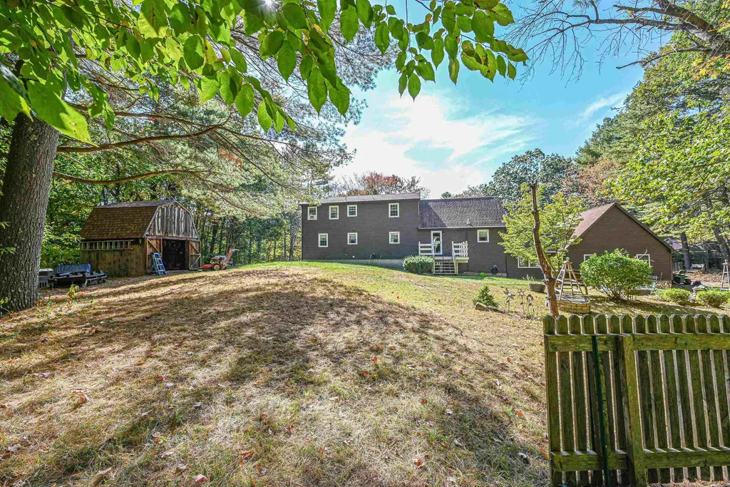 58 Tallant Road Pelham NH 03076