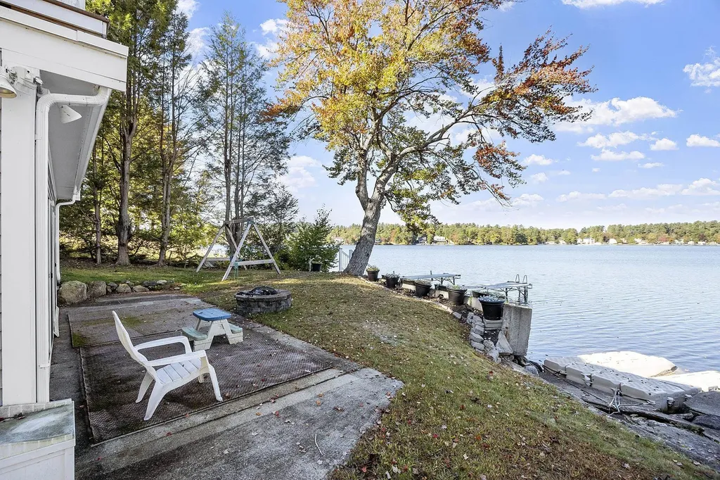 50 Turtle Rock Road Windham NH 03087