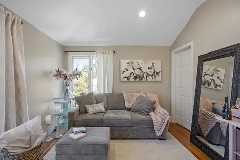 50 Turtle Rock Road Windham NH 03087