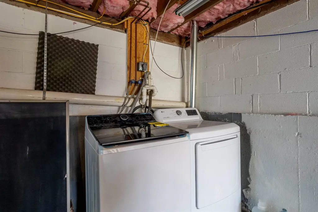 78 Pine Eden Road Rindge NH 03461