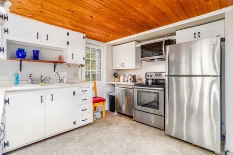 78 Pine Eden Road Rindge NH 03461