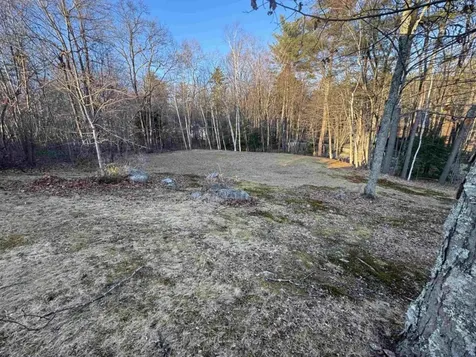 8 Colburn Road Brookline NH 03033