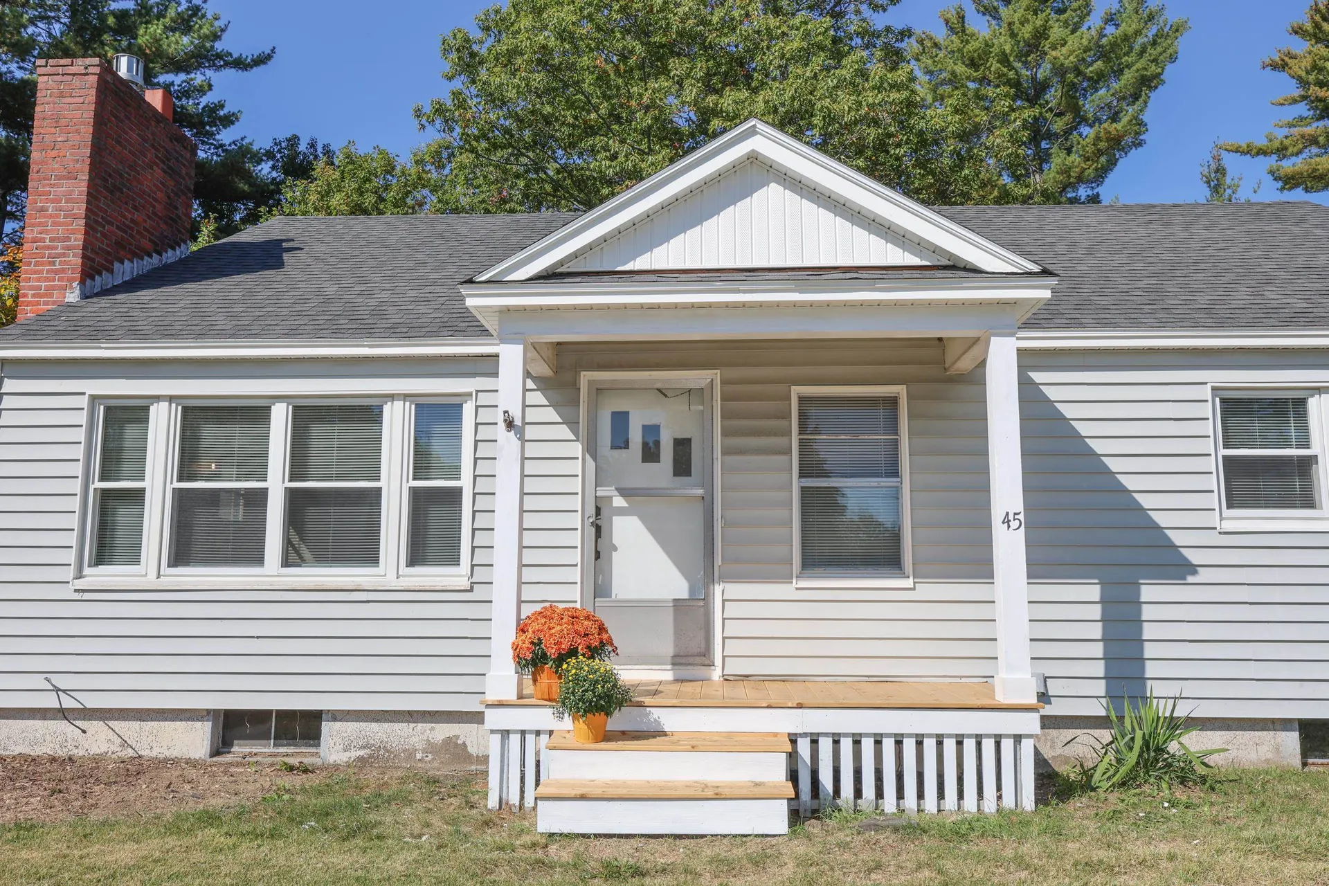 45 Cushing Boulevard Rochester NH 03867