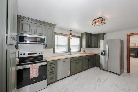 45 Cushing Boulevard Rochester NH 03867