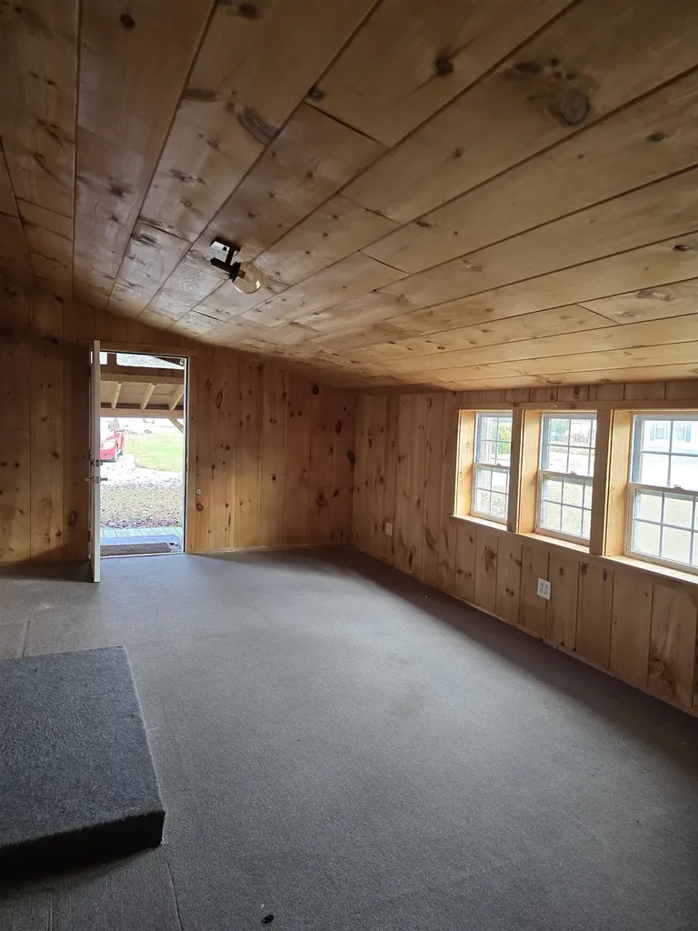 2 Crown Point Drive Charlestown NH 03603