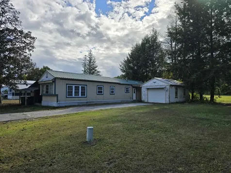 2 Crown Point Drive Charlestown NH 03603