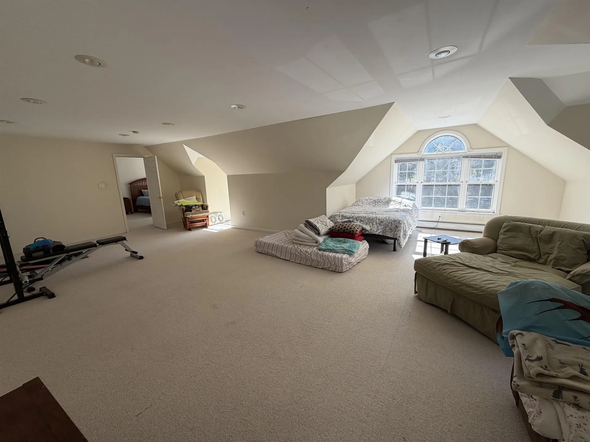 64 Osgood Road Kensington NH 03833