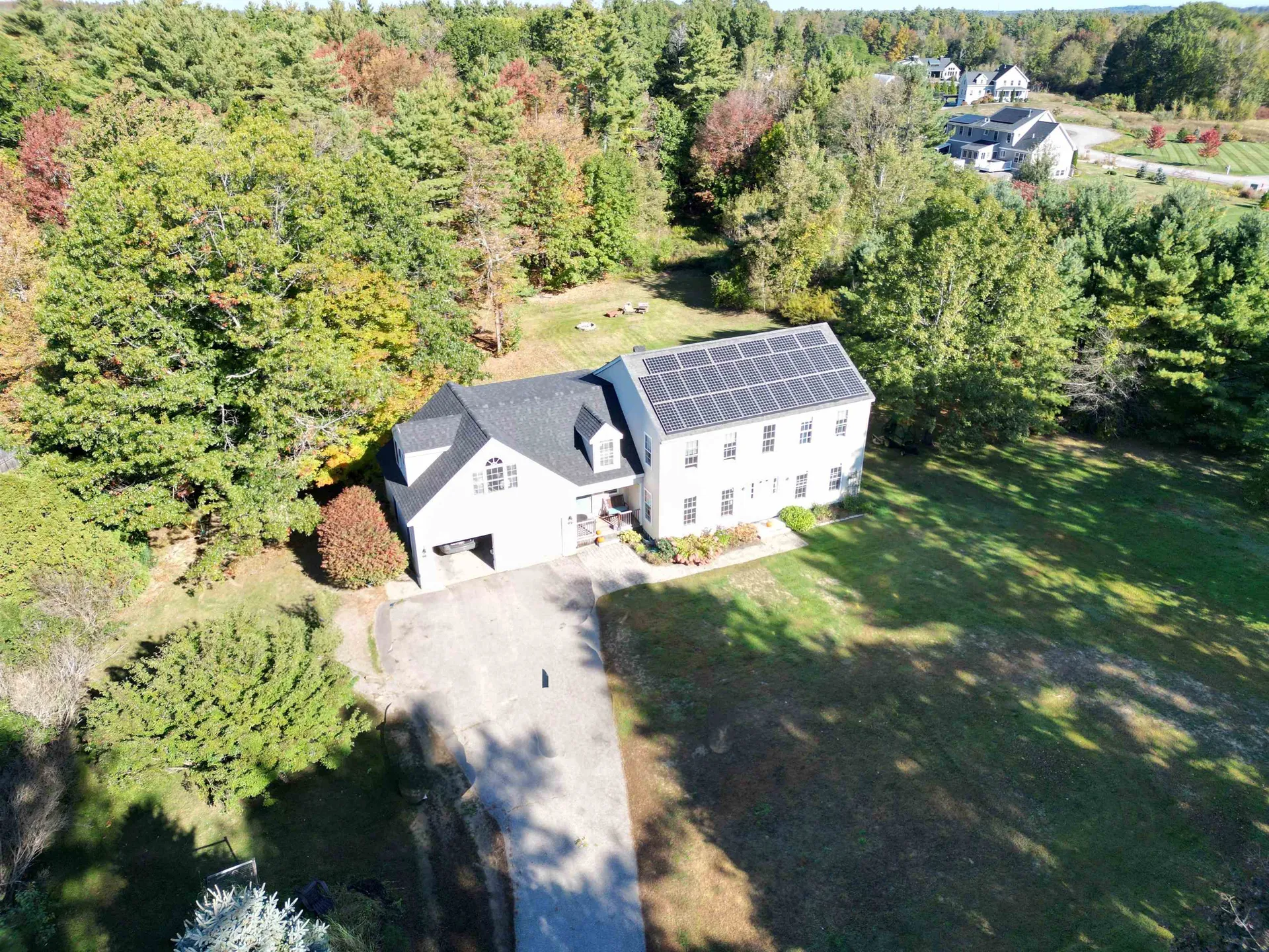 64 Osgood Road Kensington NH 03833