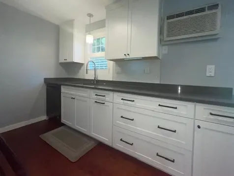 14 Eagle Drive Salem NH 03079-4316