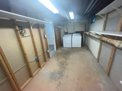 14 Eagle Drive Salem NH 03079-4316