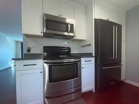 14 Eagle Drive Salem NH 03079-4316