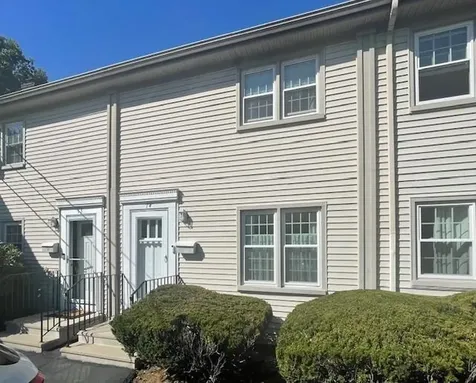 14 Eagle Drive Salem NH 03079-4316