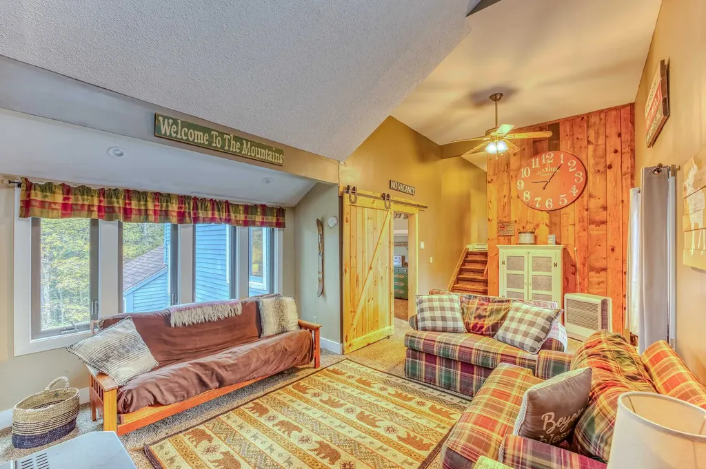 28-1 Condo Road Campton NH 03223