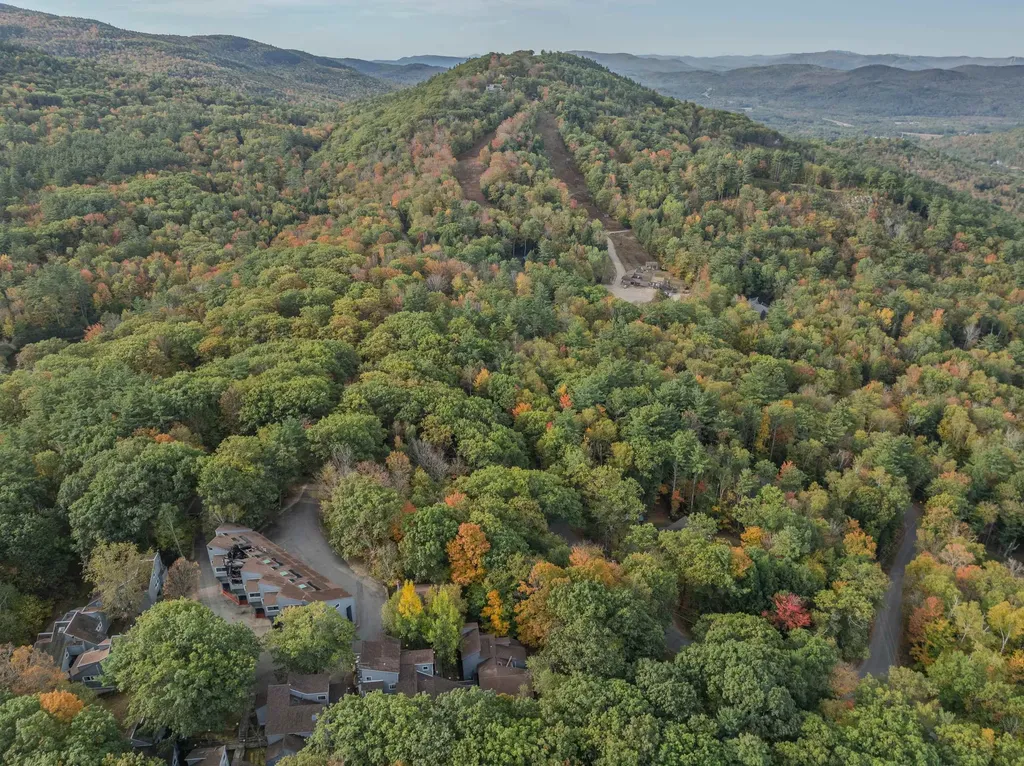 28-1 Condo Road Campton NH 03223