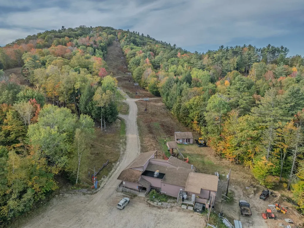 28-1 Condo Road Campton NH 03223