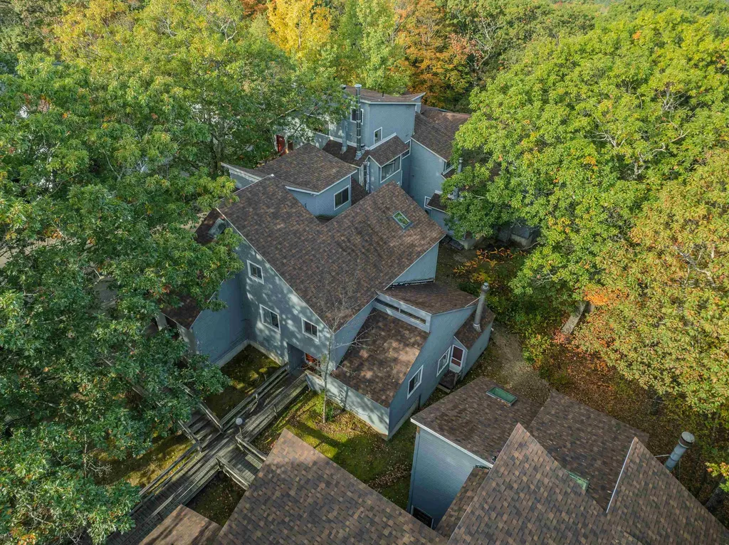 28-1 Condo Road Campton NH 03223