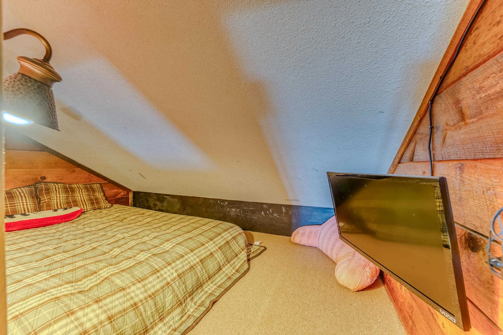 28-1 Condo Road Campton NH 03223