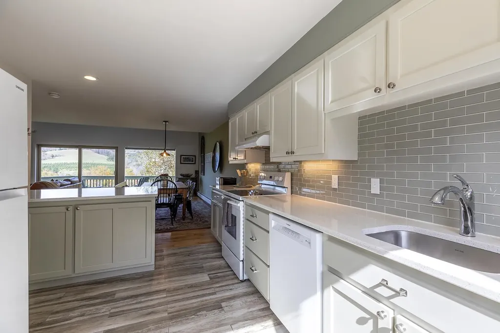 93 Blake Hill Road Woodstock VT 05091