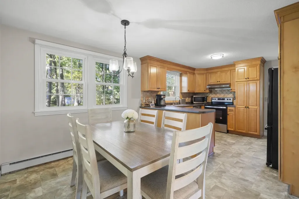 370 Sagamore Street Manchester NH 03104