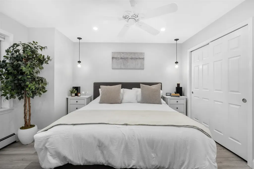 1029 S Mammoth Road Manchester NH 03109