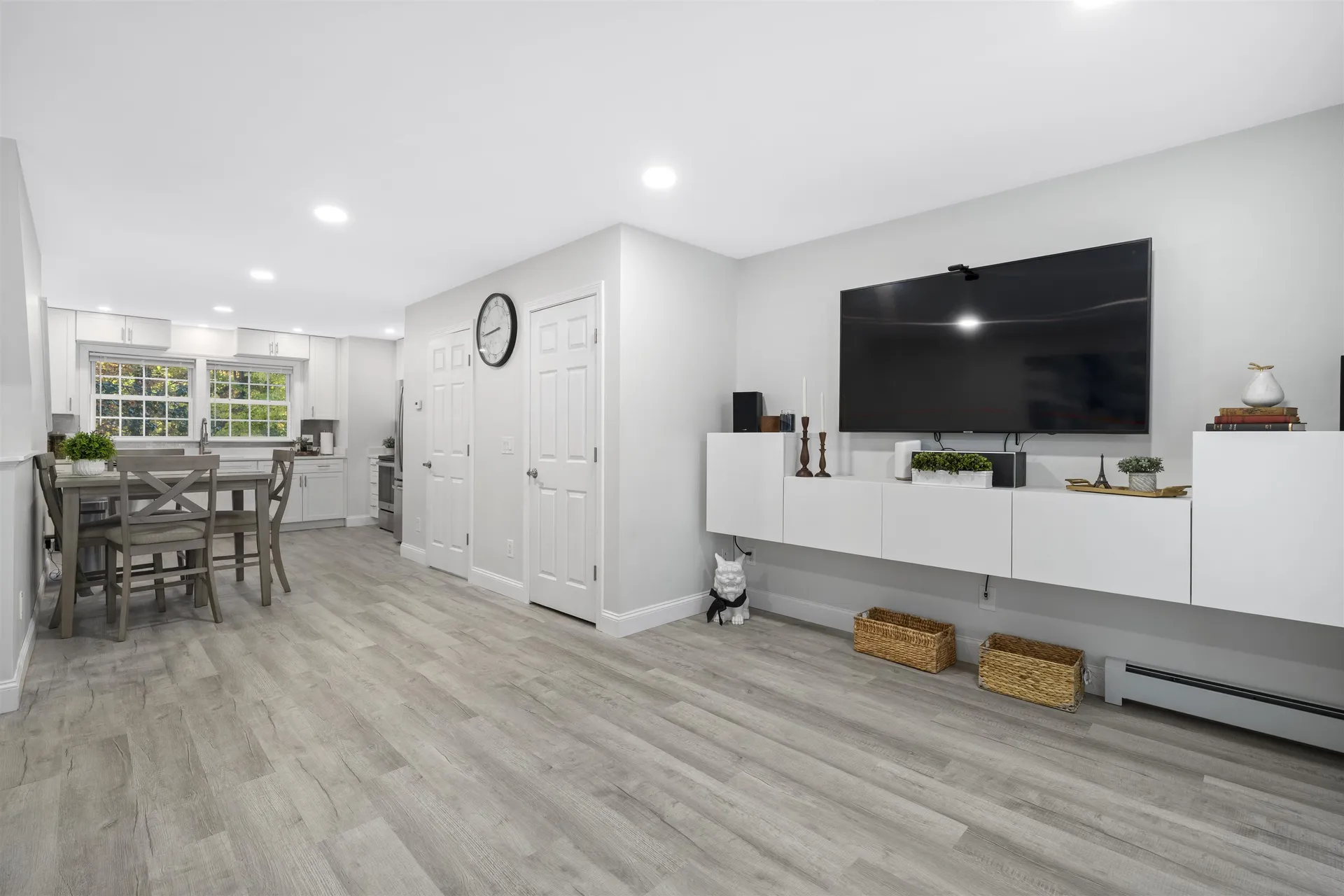 1029 S Mammoth Road Manchester NH 03109