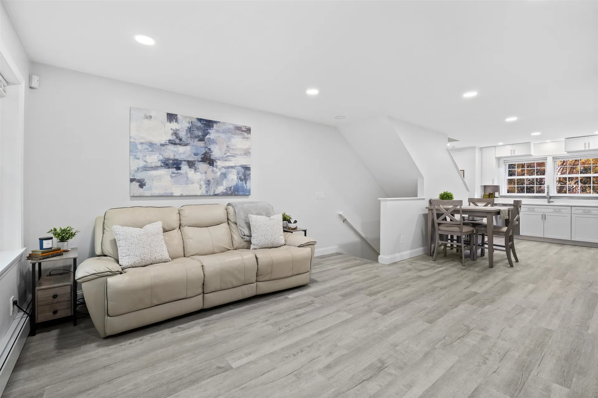 1029 S Mammoth Road Manchester NH 03109