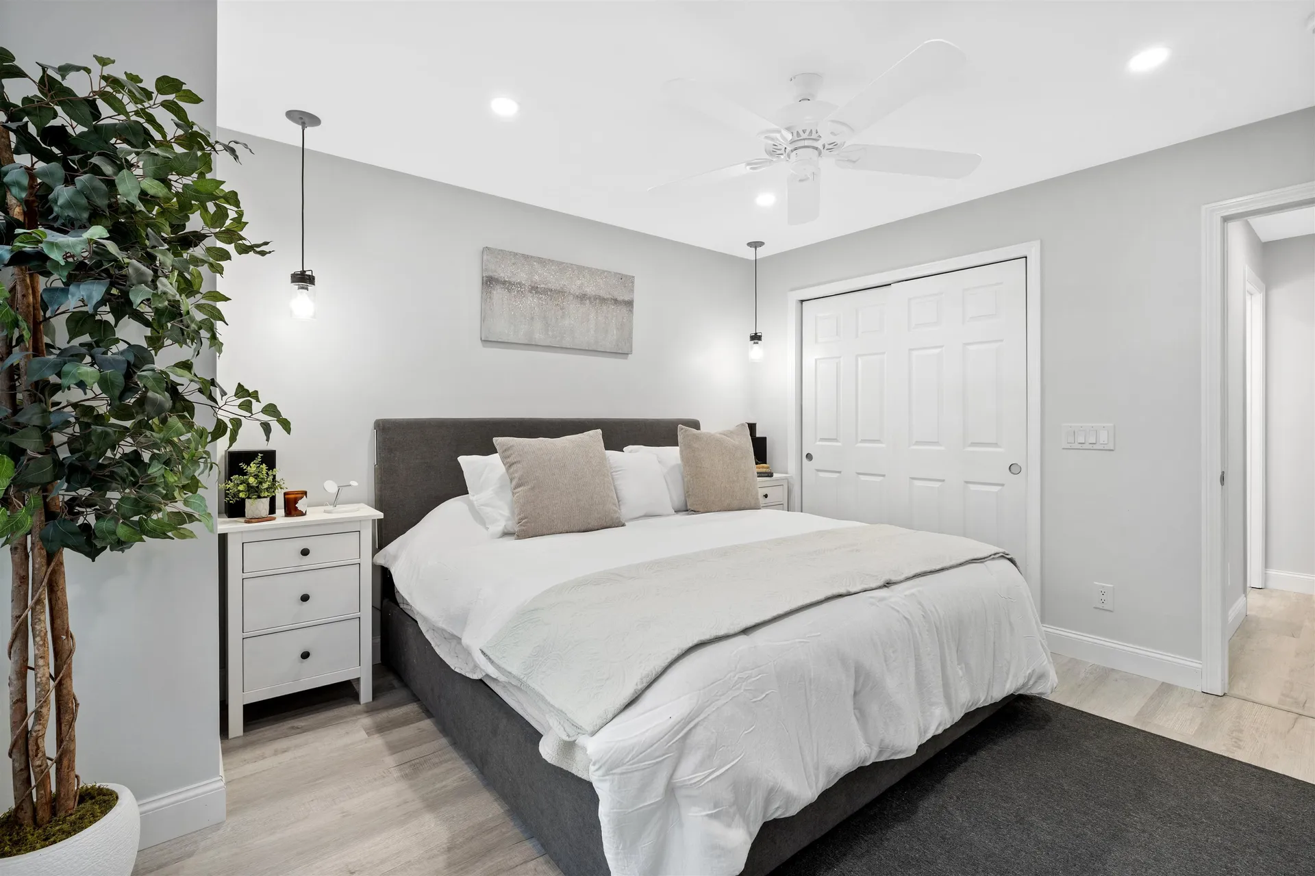 1029 S Mammoth Road Manchester NH 03109