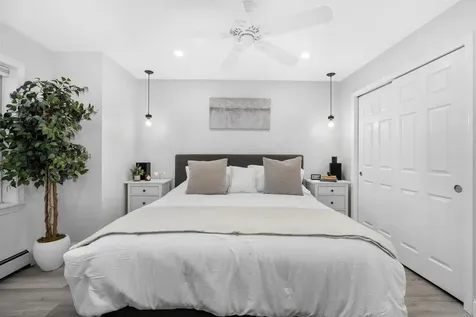 1029 S Mammoth Road Manchester NH 03109