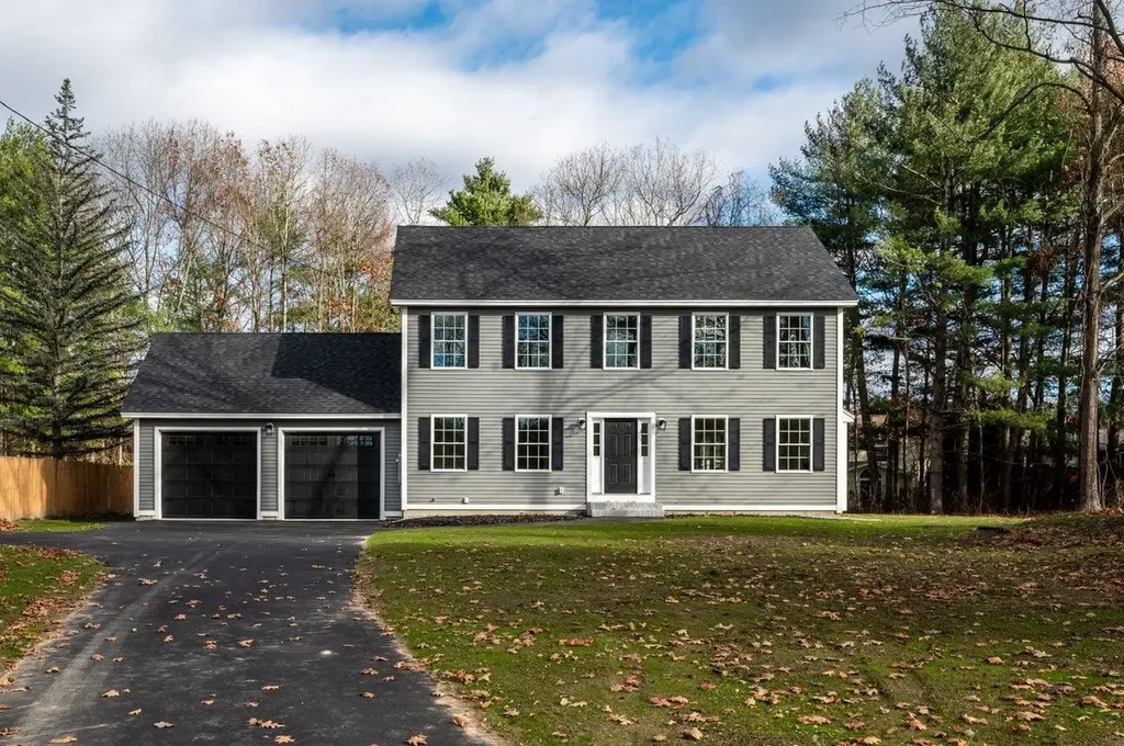 4243 Brown Avenue Manchester NH 03103