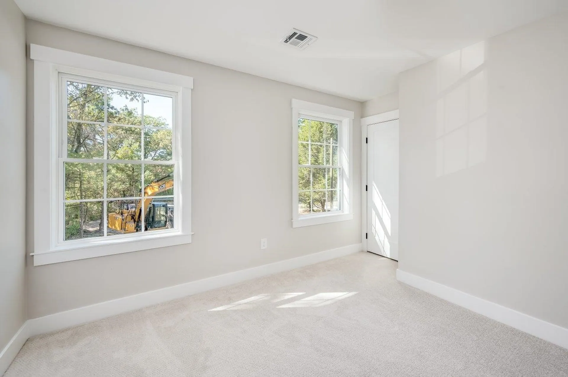 4243 Brown Avenue Manchester NH 03103