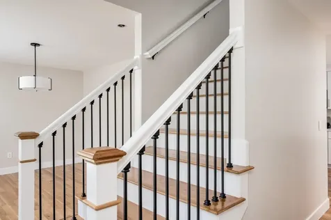 4243 Brown Avenue Manchester NH 03103