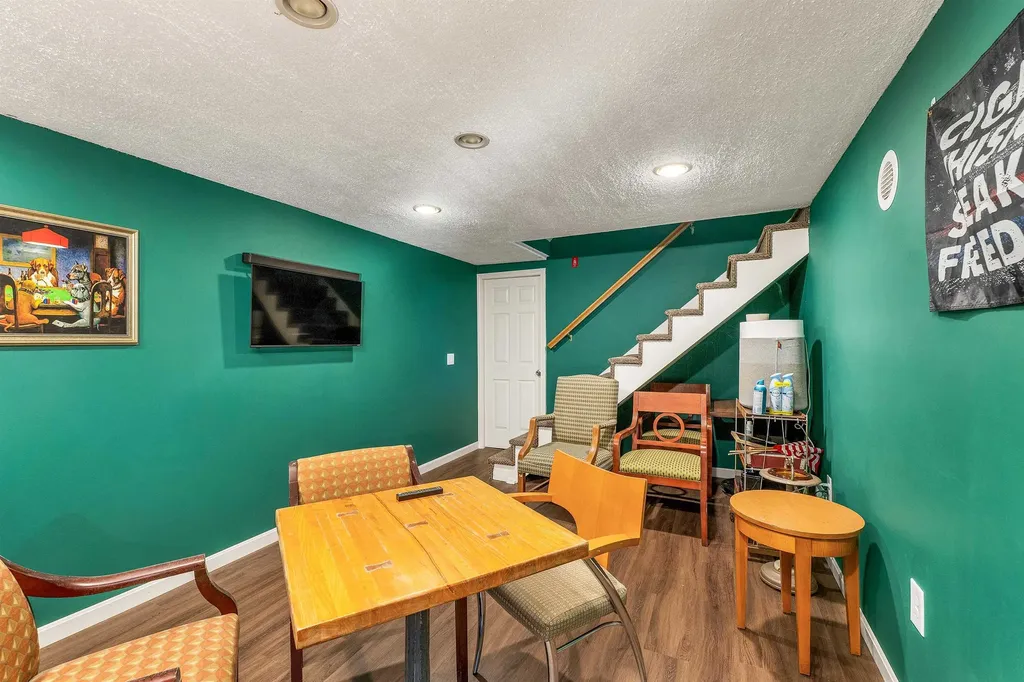 48 Londonderry Road Windham NH 03087