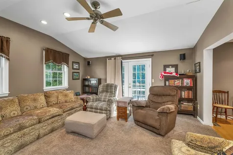 48 Londonderry Road Windham NH 03087