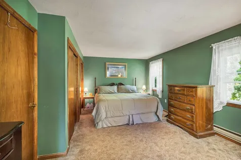 48 Londonderry Road Windham NH 03087