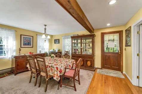 48 Londonderry Road Windham NH 03087