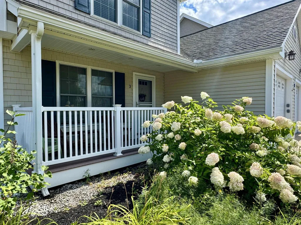 11 Intervale Outlook Circle Conway NH 03860