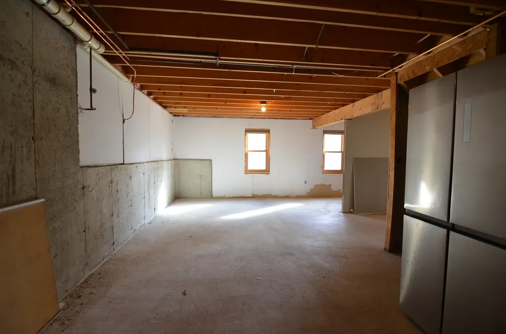 435 Messer Hill Road Springfield NH 03284