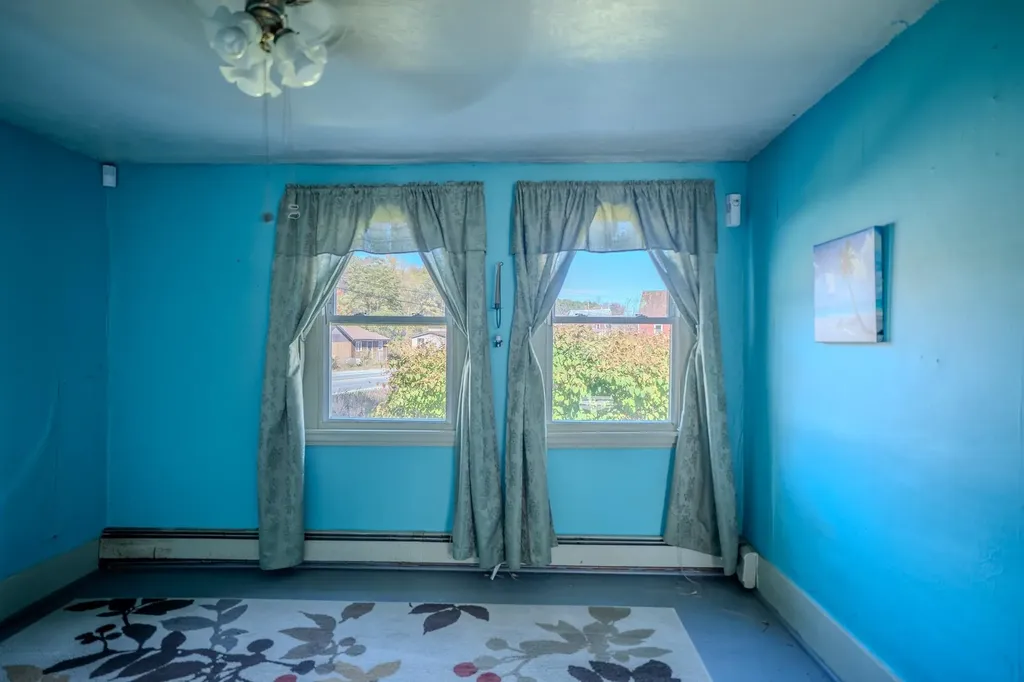 1536 Memorial Drive St. Johnsbury VT 05819