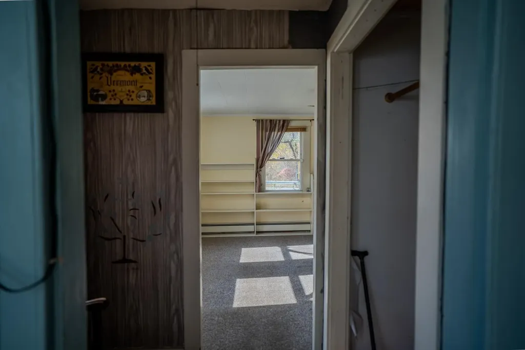 1536 Memorial Drive St. Johnsbury VT 05819