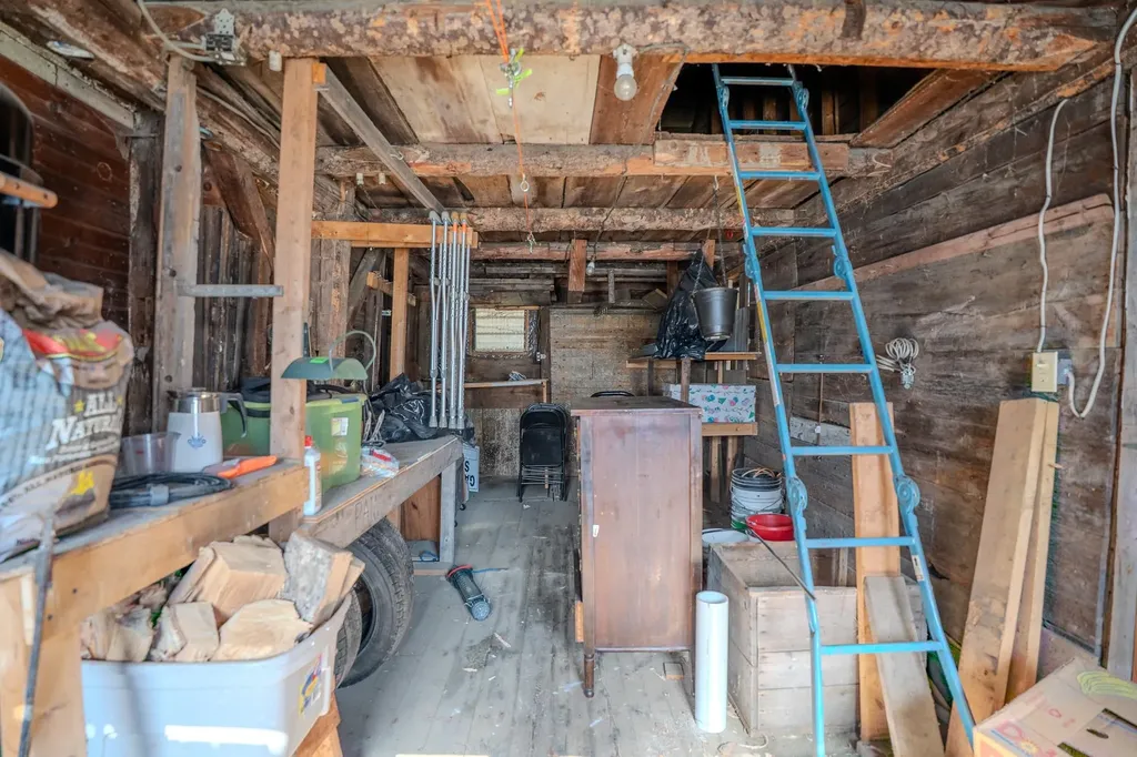 1536 Memorial Drive St. Johnsbury VT 05819