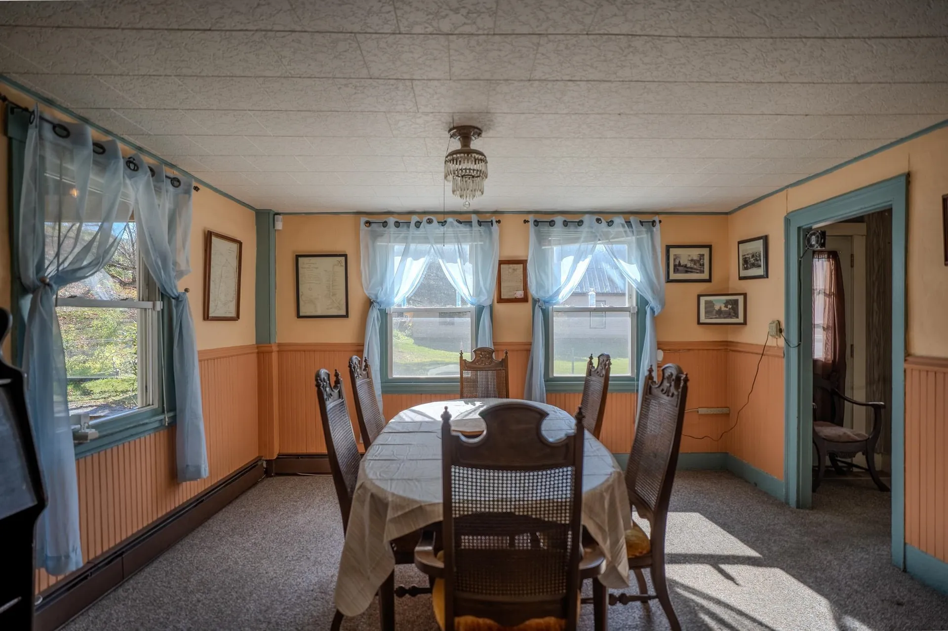 1536 Memorial Drive St. Johnsbury VT 05819