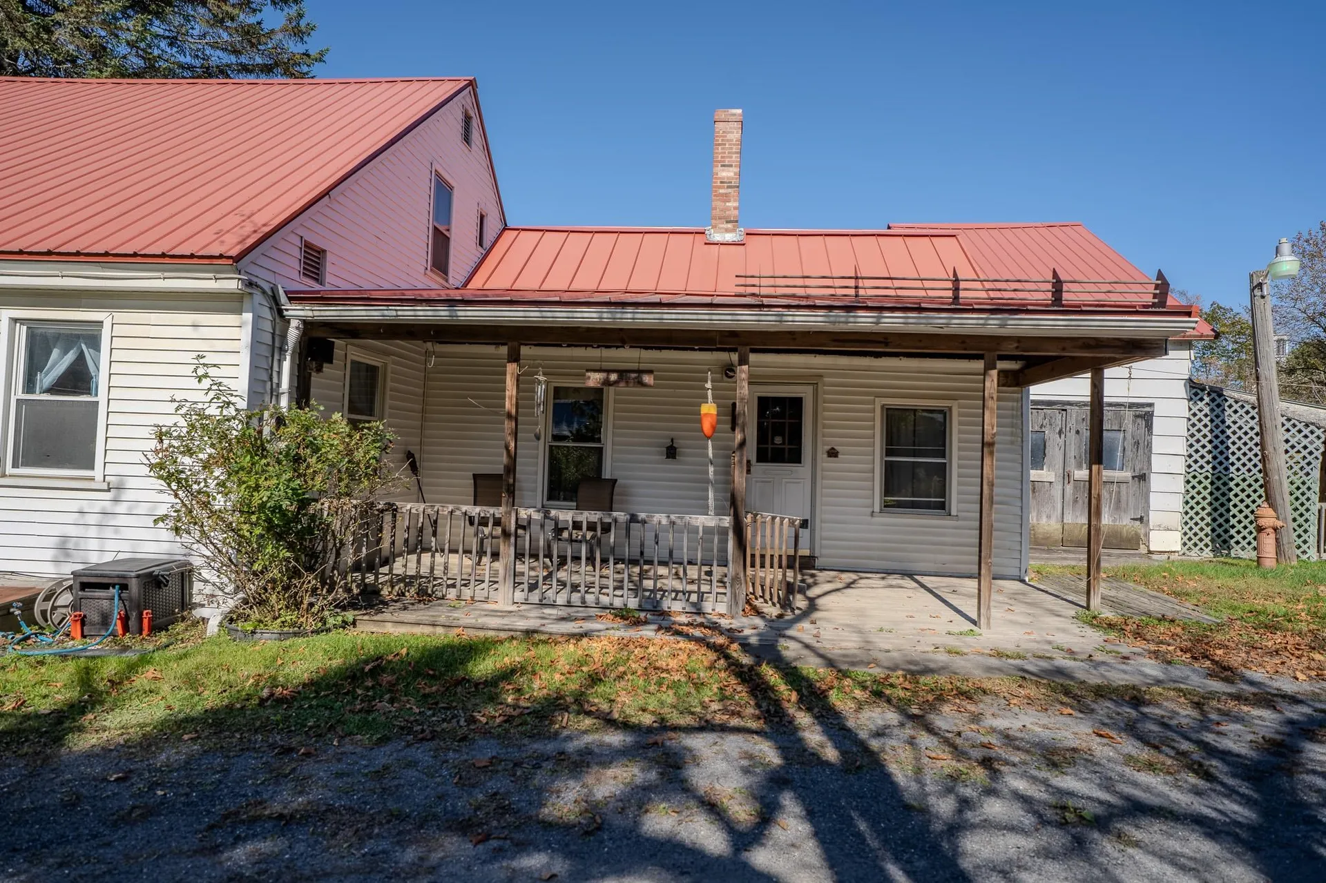 1536 Memorial Drive St. Johnsbury VT 05819