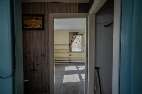 1536 Memorial Drive St. Johnsbury VT 05819